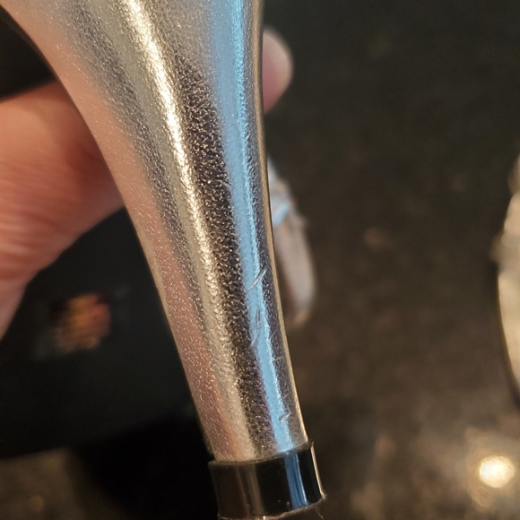 Kenneth Cole Unlisted silver 4 in. Jeweled heels - Picture 11 of 14